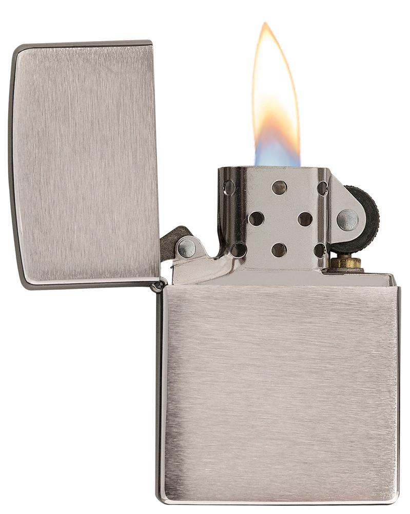 Zippo Lighter - Classic Brushed Chrome