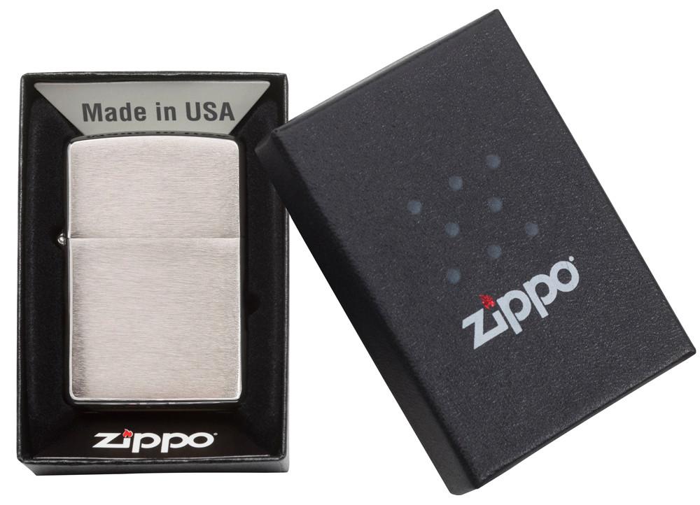 Zippo Lighter - Classic Brushed Chrome