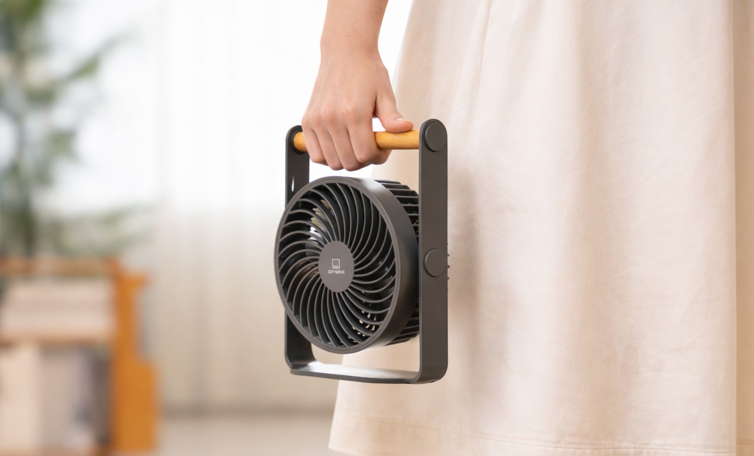 Lyra Portable Fan - Space Grey