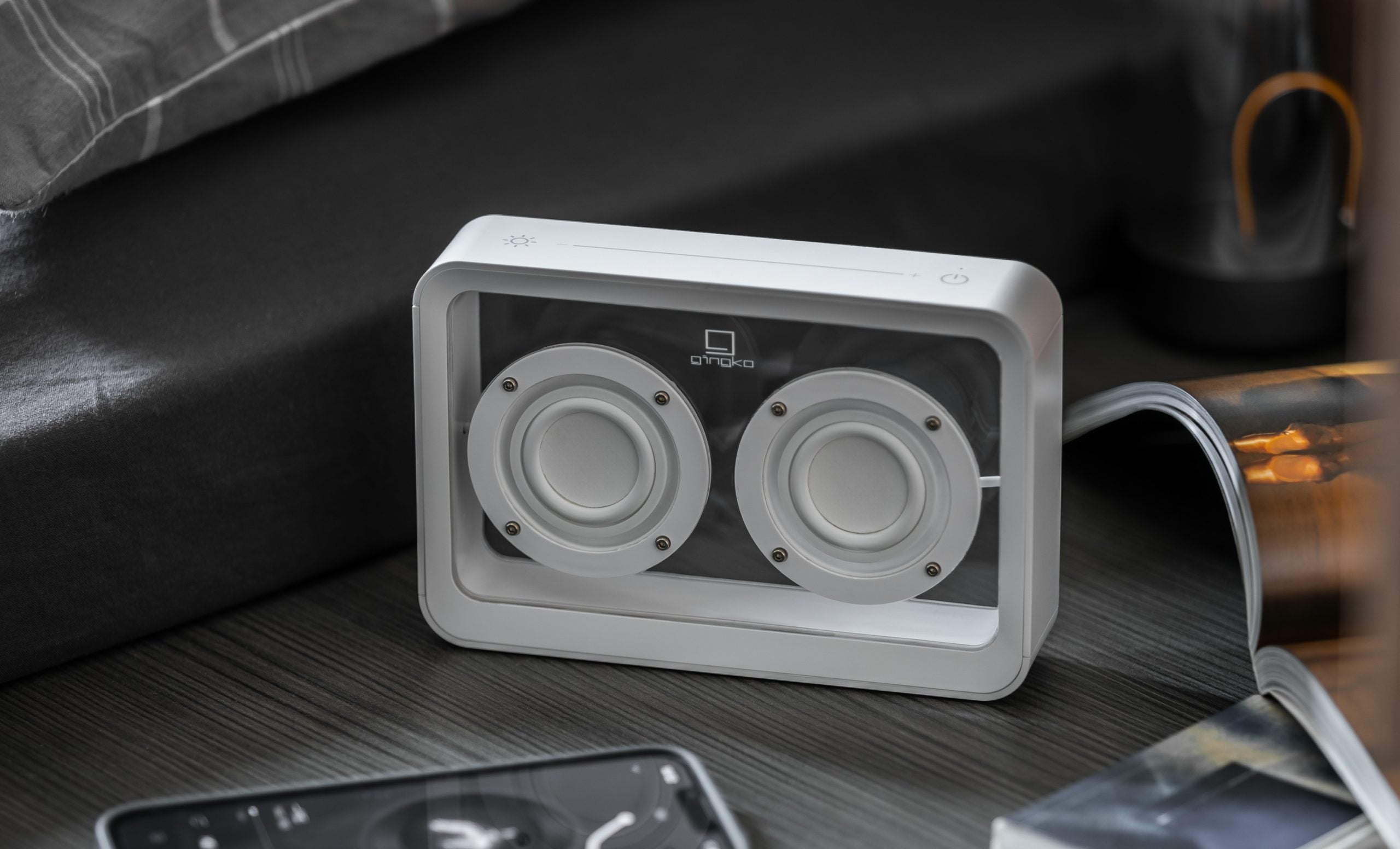 Mage See-Through Bluetooth Speaker - White