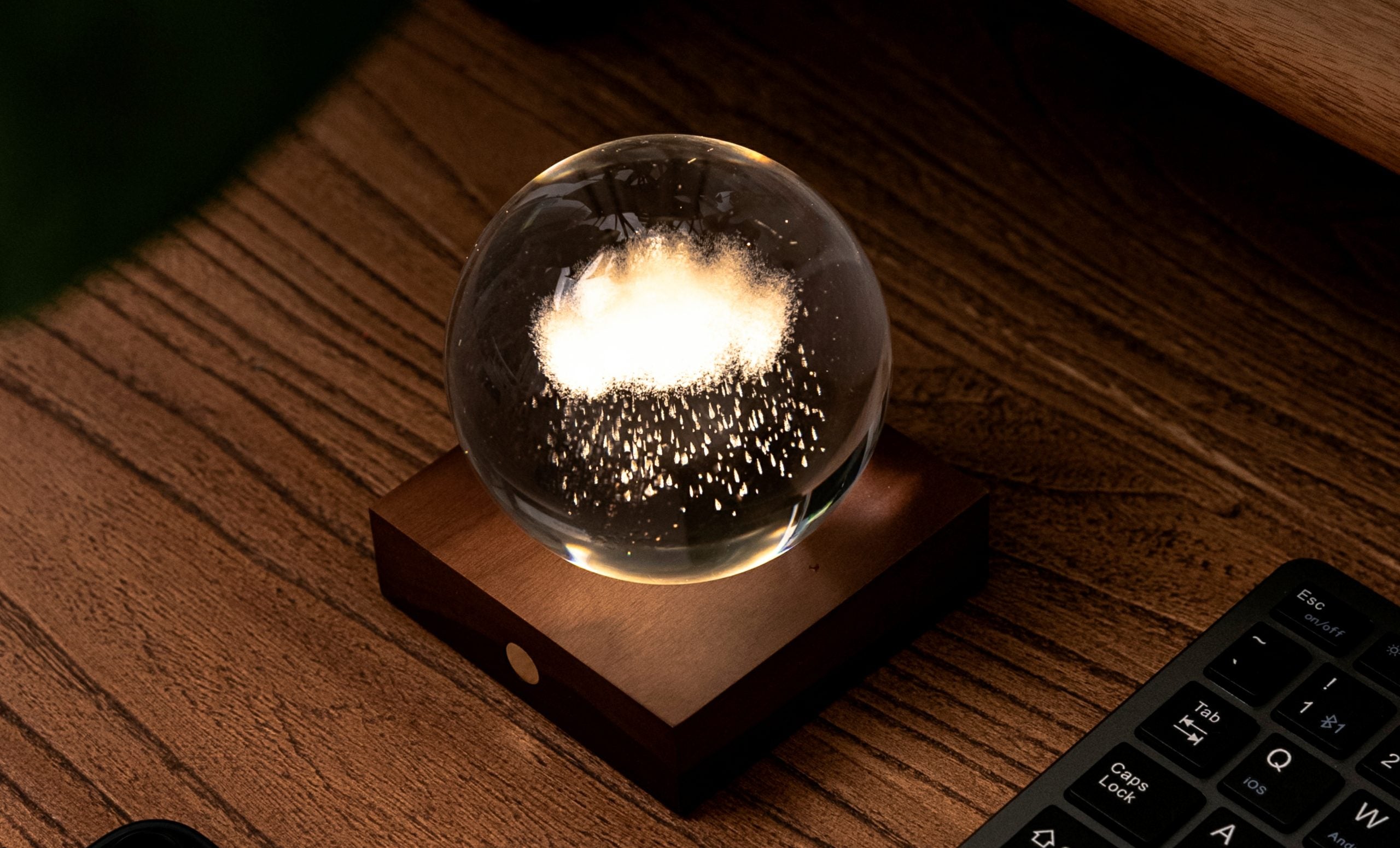 Amber Crystal Light - Rain Cloud