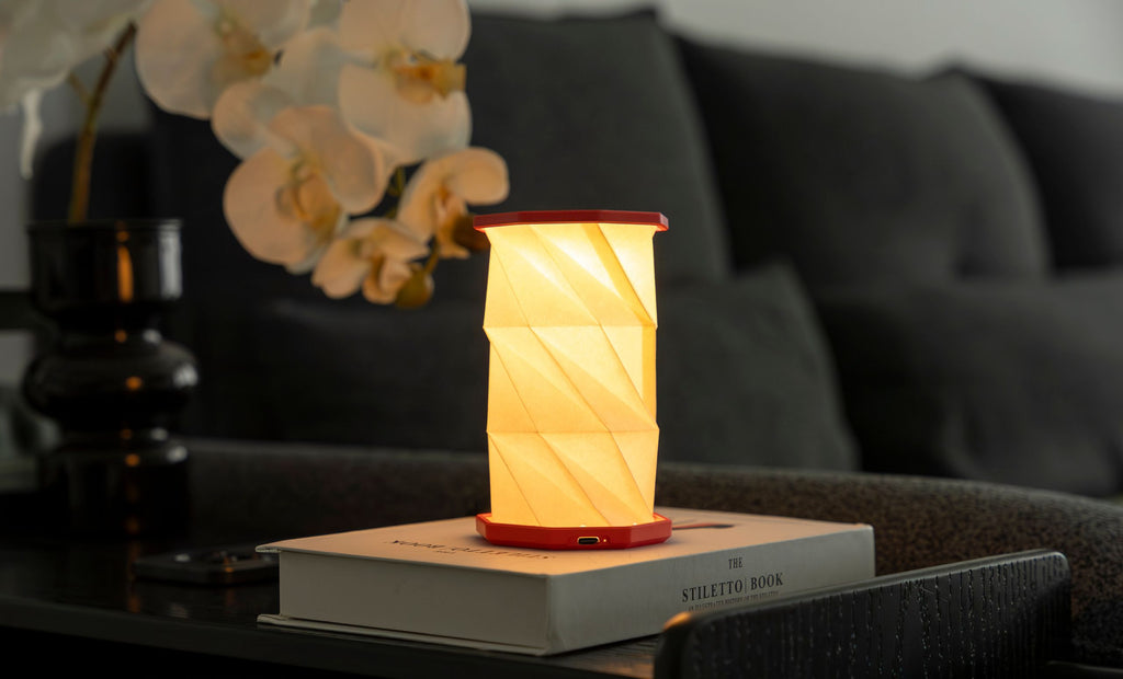 Mini Hexagon Twist Lamp - Coral Red