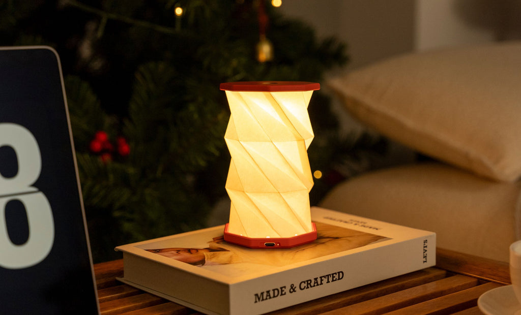 Mini Hexagon Twist Lamp - Coral Red