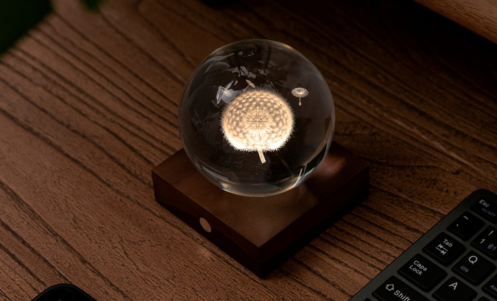 Amber Crystal Light - Dandelions