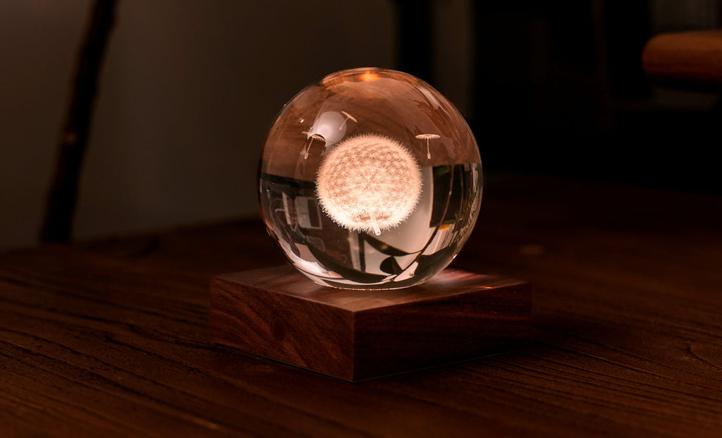 Amber Crystal Light - Dandelions